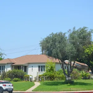 Lax Teresa Air Homestay Los Angeles